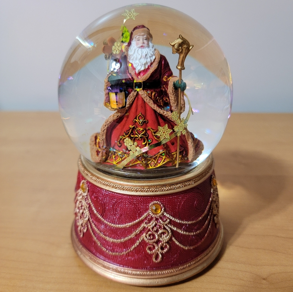 Roman Glitterdome Santa with Snowflakes Snow Globe